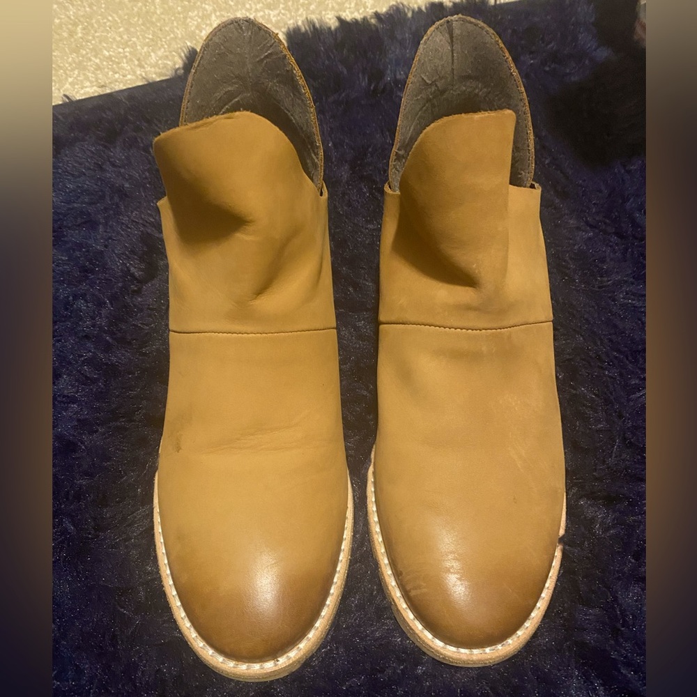 Crevo leather booties